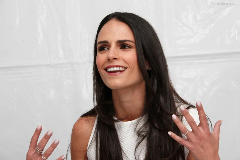 Jordana Brewster photo 7 of 373