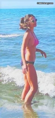 Jordana Brewster photo 15 of 373