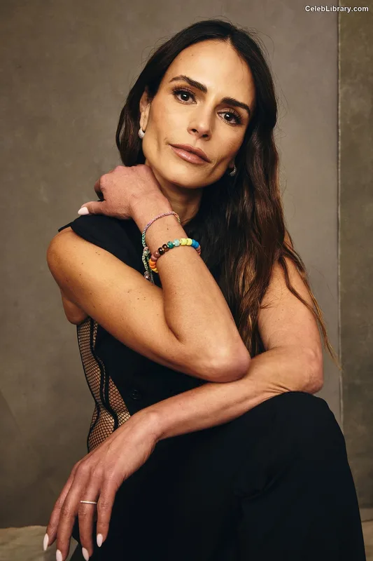 Jordana Brewster photo 23 of 373