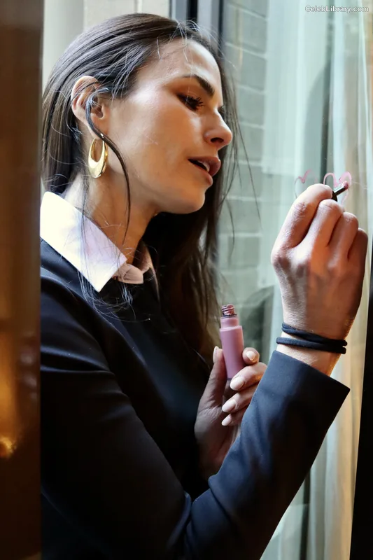 Jordana Brewster photo 6 of 373