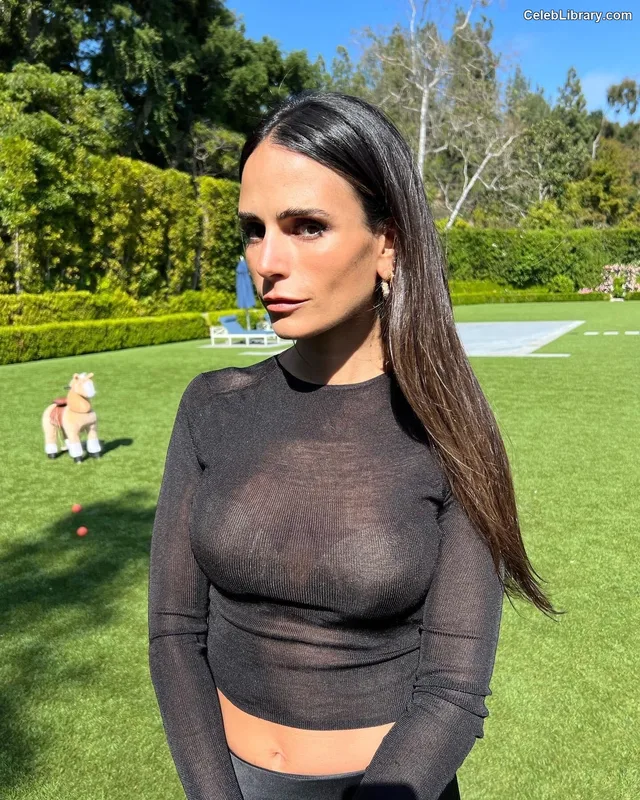 Jordana Brewster photo 24 of 373