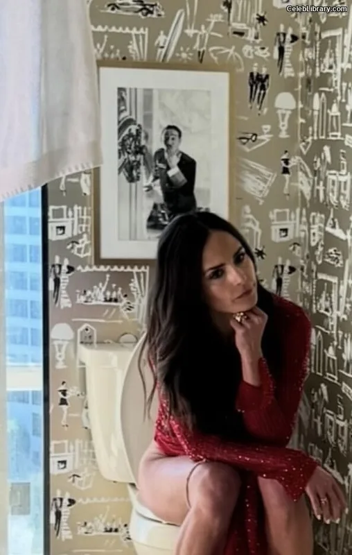 Jordana Brewster photo 4 of 373