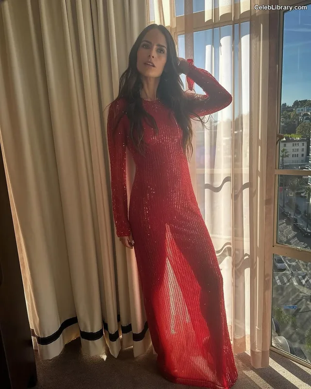 Jordana Brewster photo 19 of 373