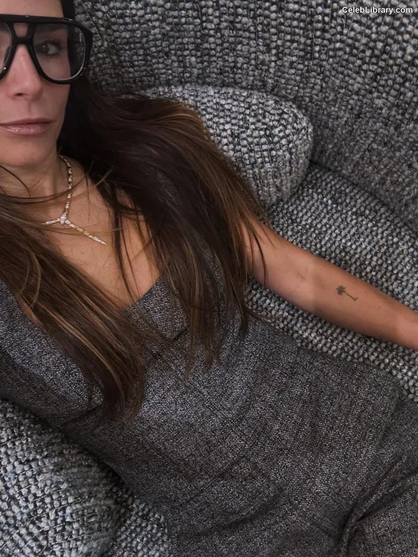 Jordana Brewster photo 5 of 373