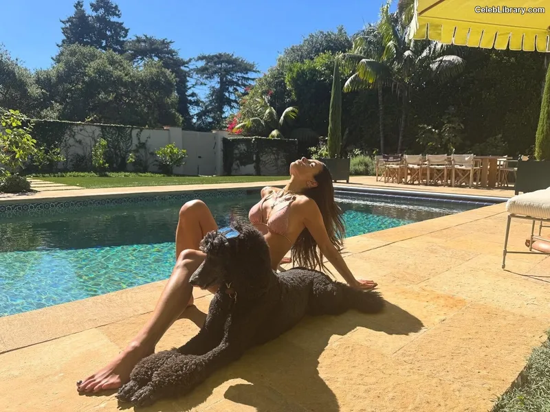Jordana Brewster photo 15 of 373