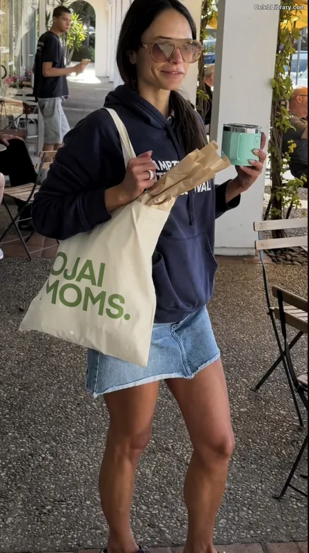 Jordana Brewster photo 17 of 373
