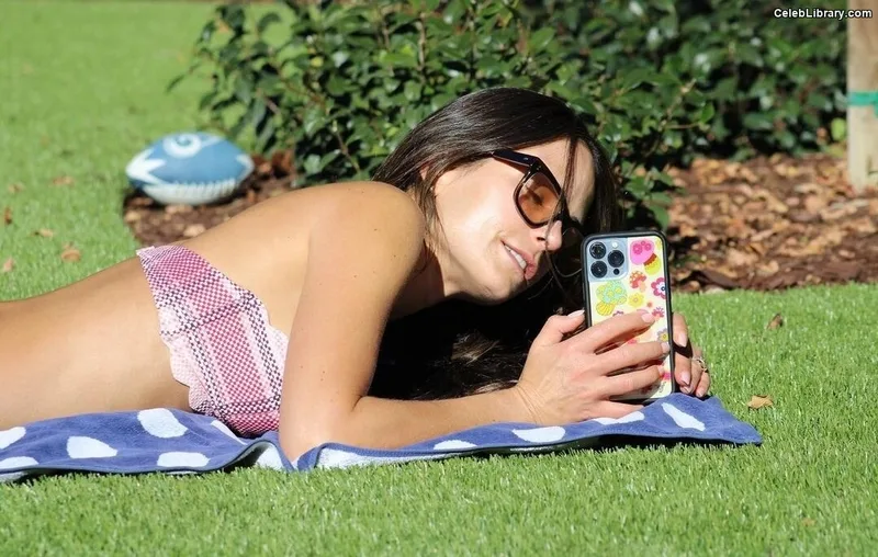 Jordana Brewster photo 20 of 373