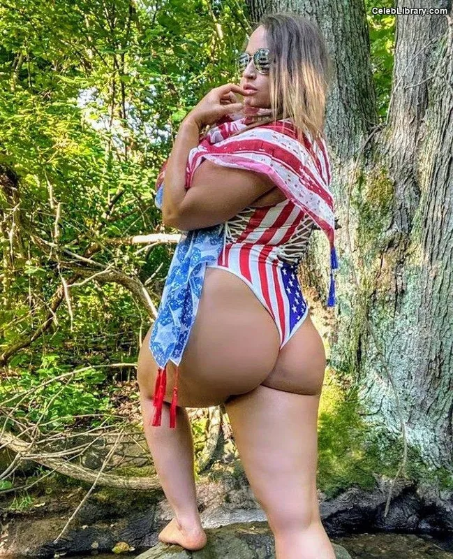 Jordynne Grace photo 4 of 1123