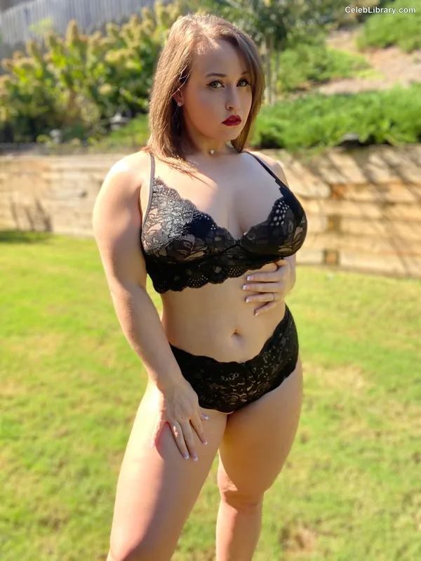 Jordynne Grace photo 24 of 1123