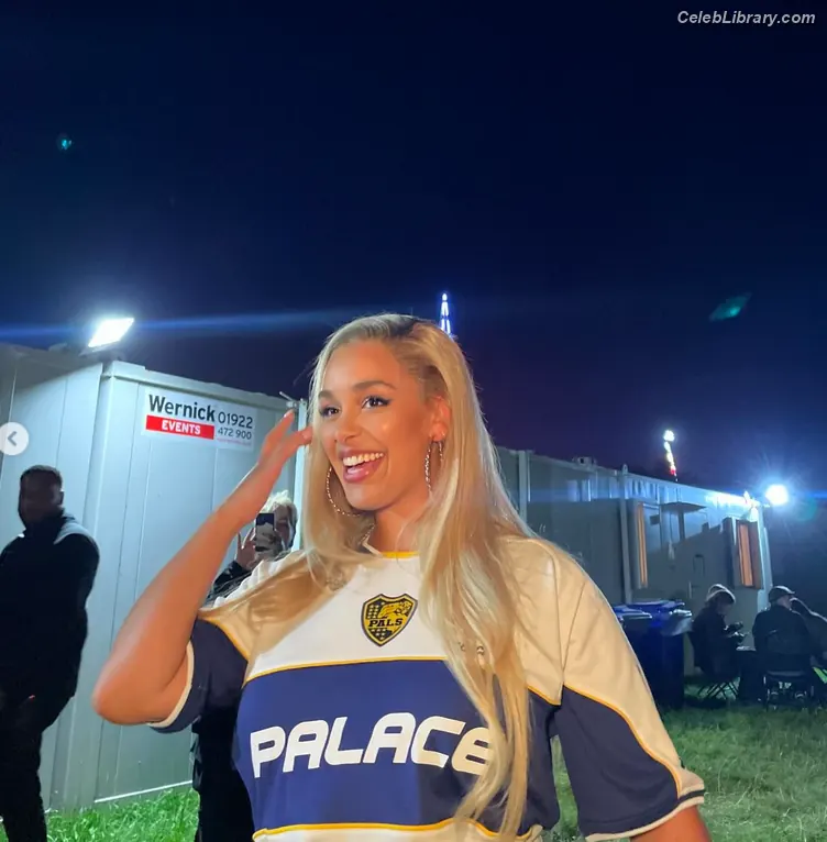 Jorja Smith photo 14 of 118