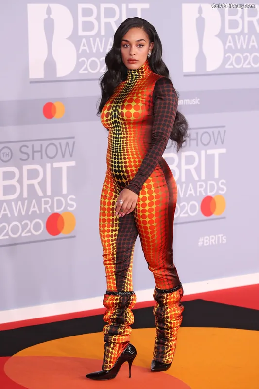 Jorja Smith photo 8 of 118