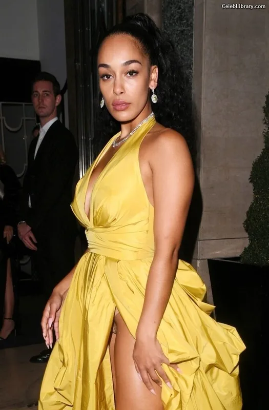 Jorja Smith photo 18 of 118