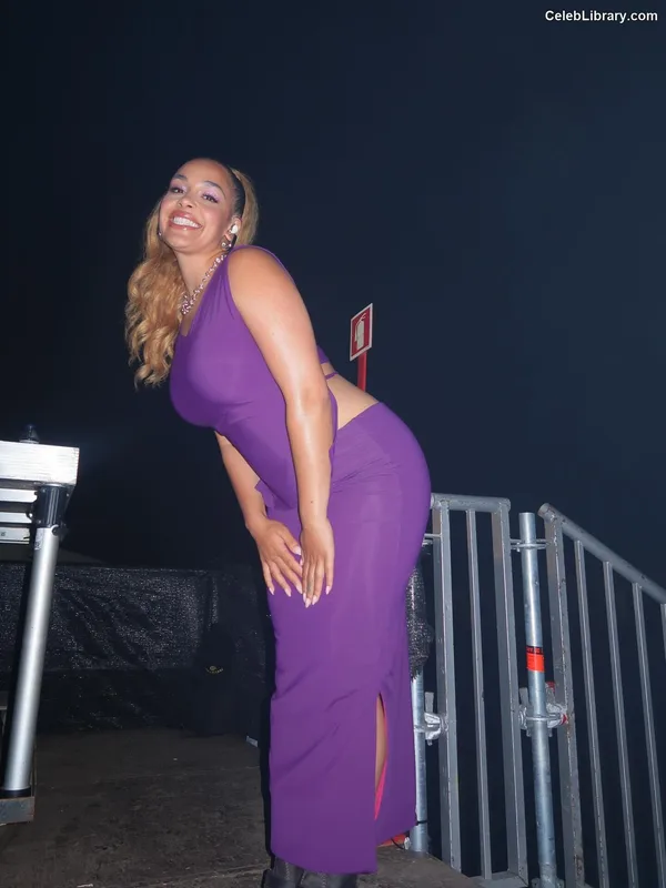 Jorja Smith photo 7 of 118