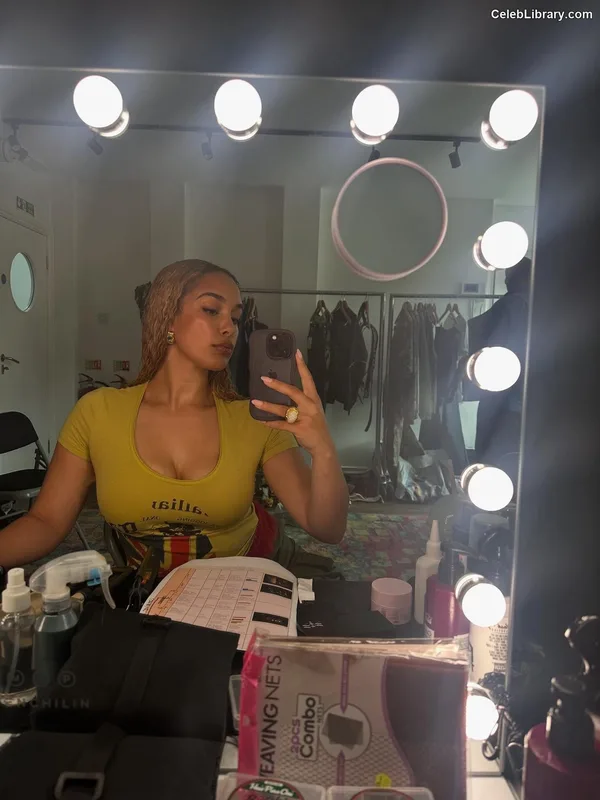 Jorja Smith photo 13 of 118