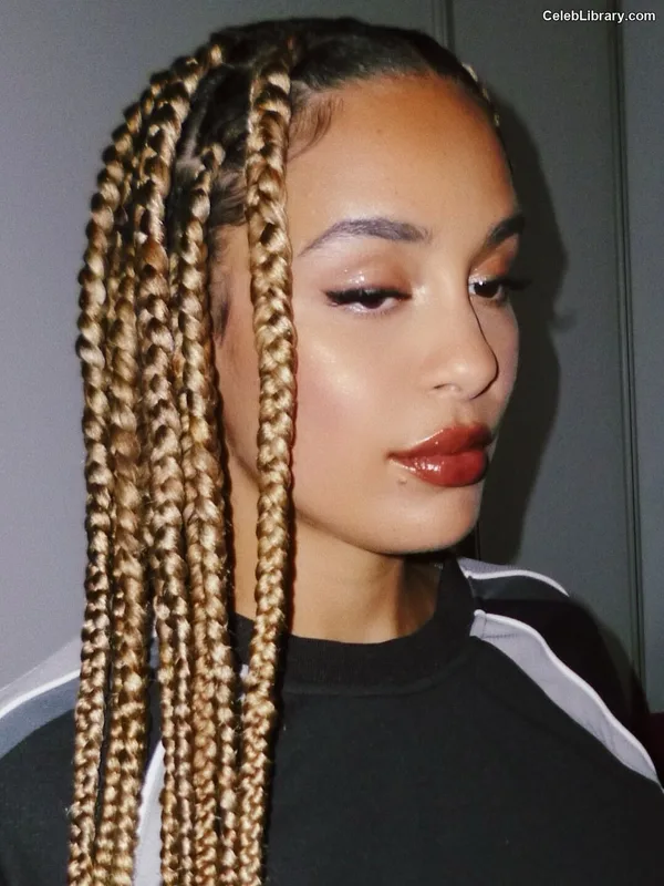 Jorja Smith photo 21 of 118