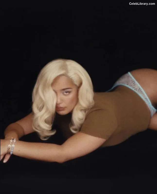 Jorja Smith photo 16 of 118