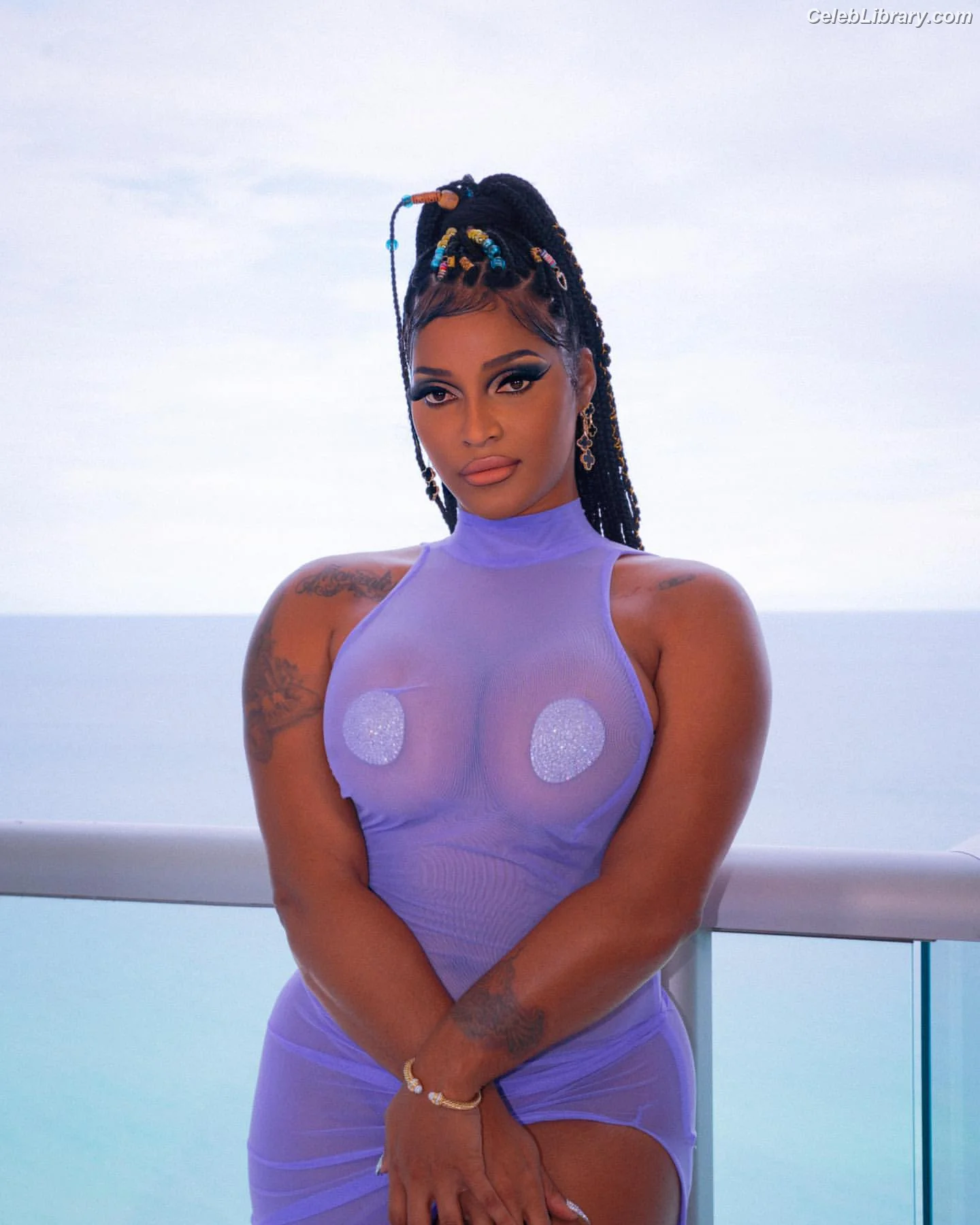 Joseline Hernandez photo 1 of 430