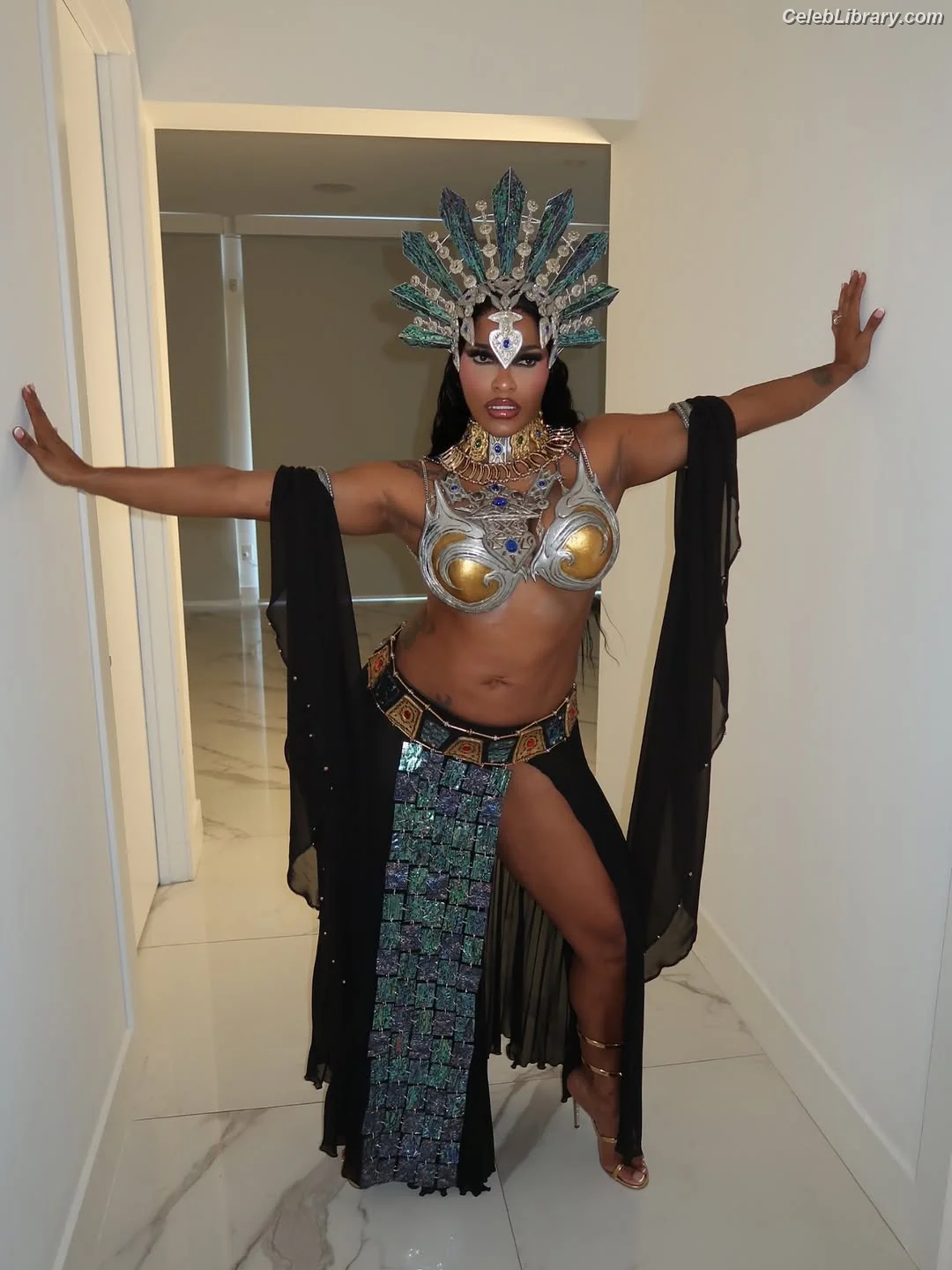 Joseline Hernandez photo 23 of 430