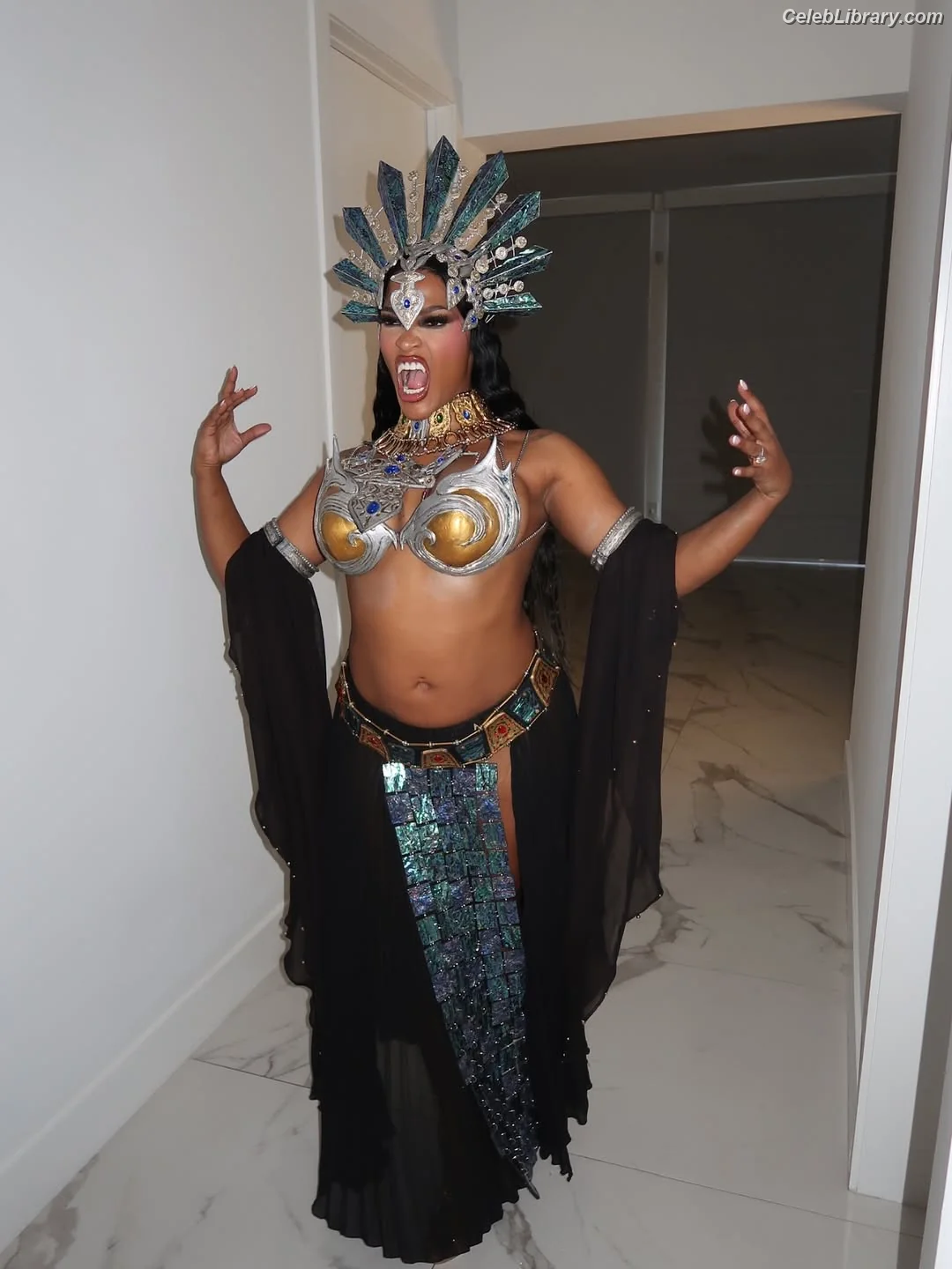 Joseline Hernandez photo 12 of 430