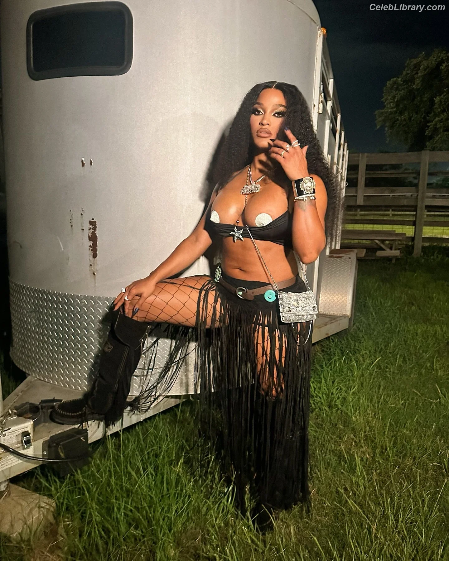 Joseline Hernandez photo 6 of 430