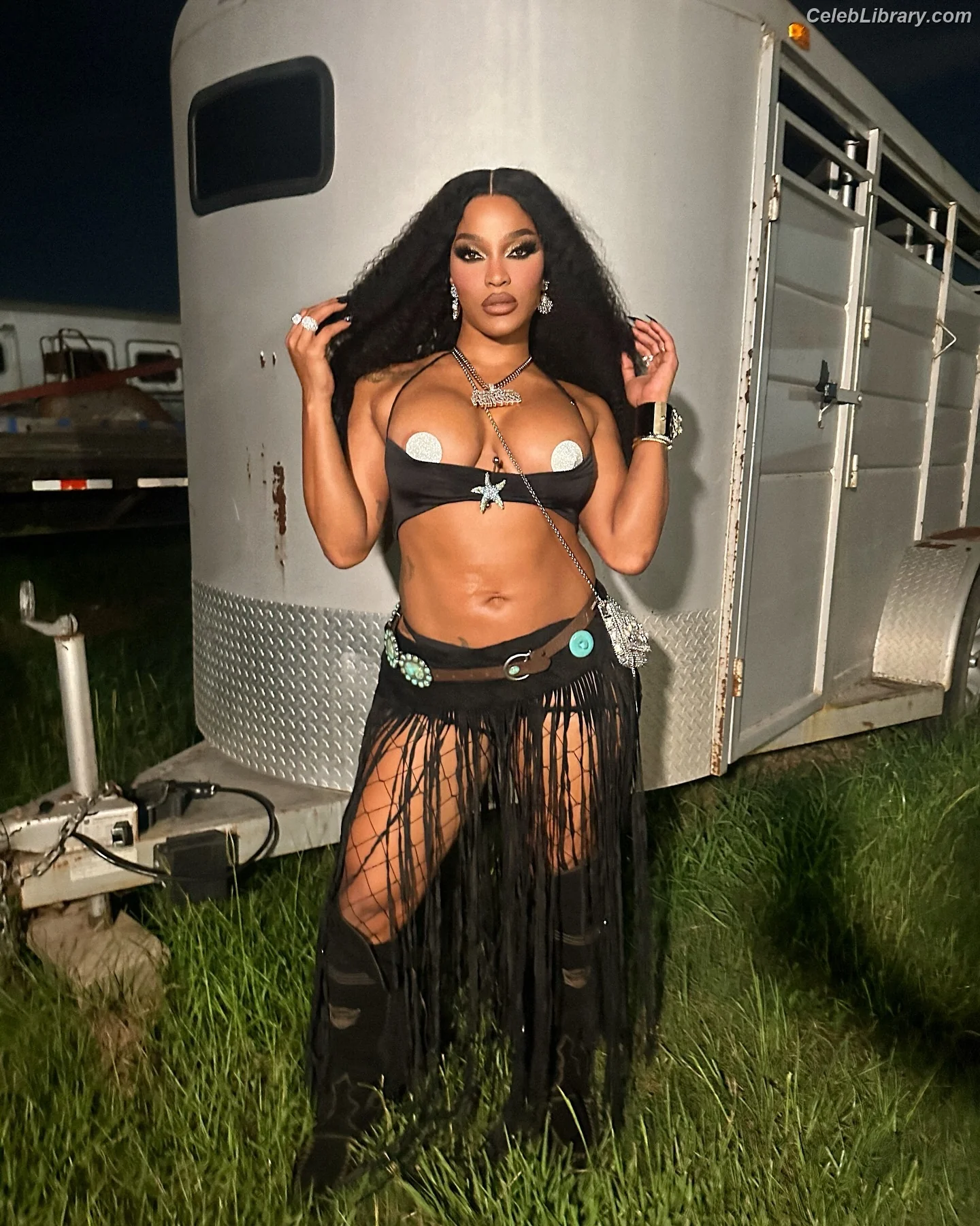 Joseline Hernandez photo 8 of 430