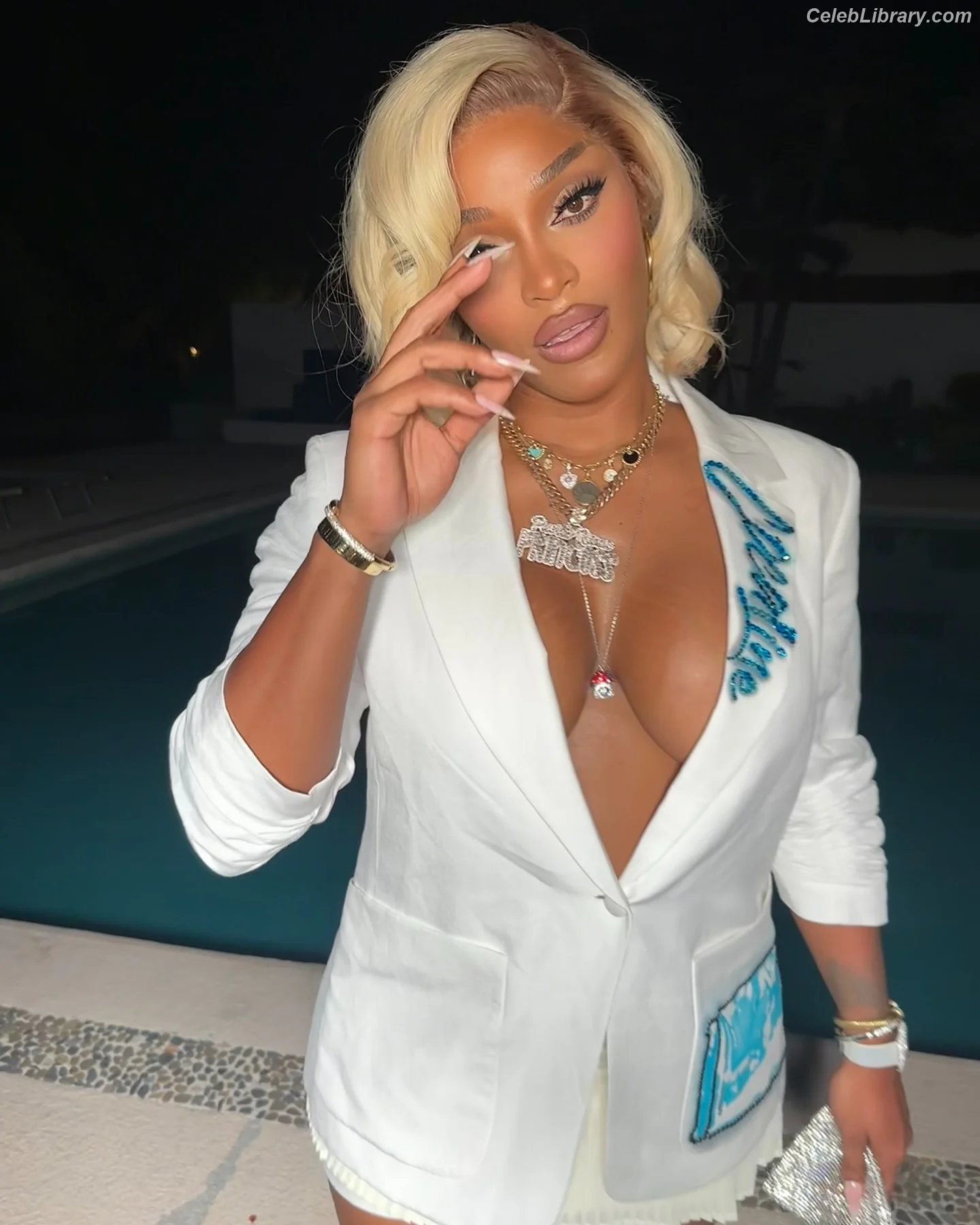 Joseline Hernandez photo 12 of 430