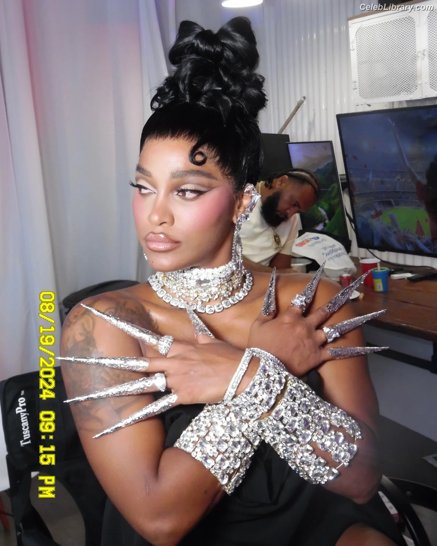 Joseline Hernandez photo 4 of 430