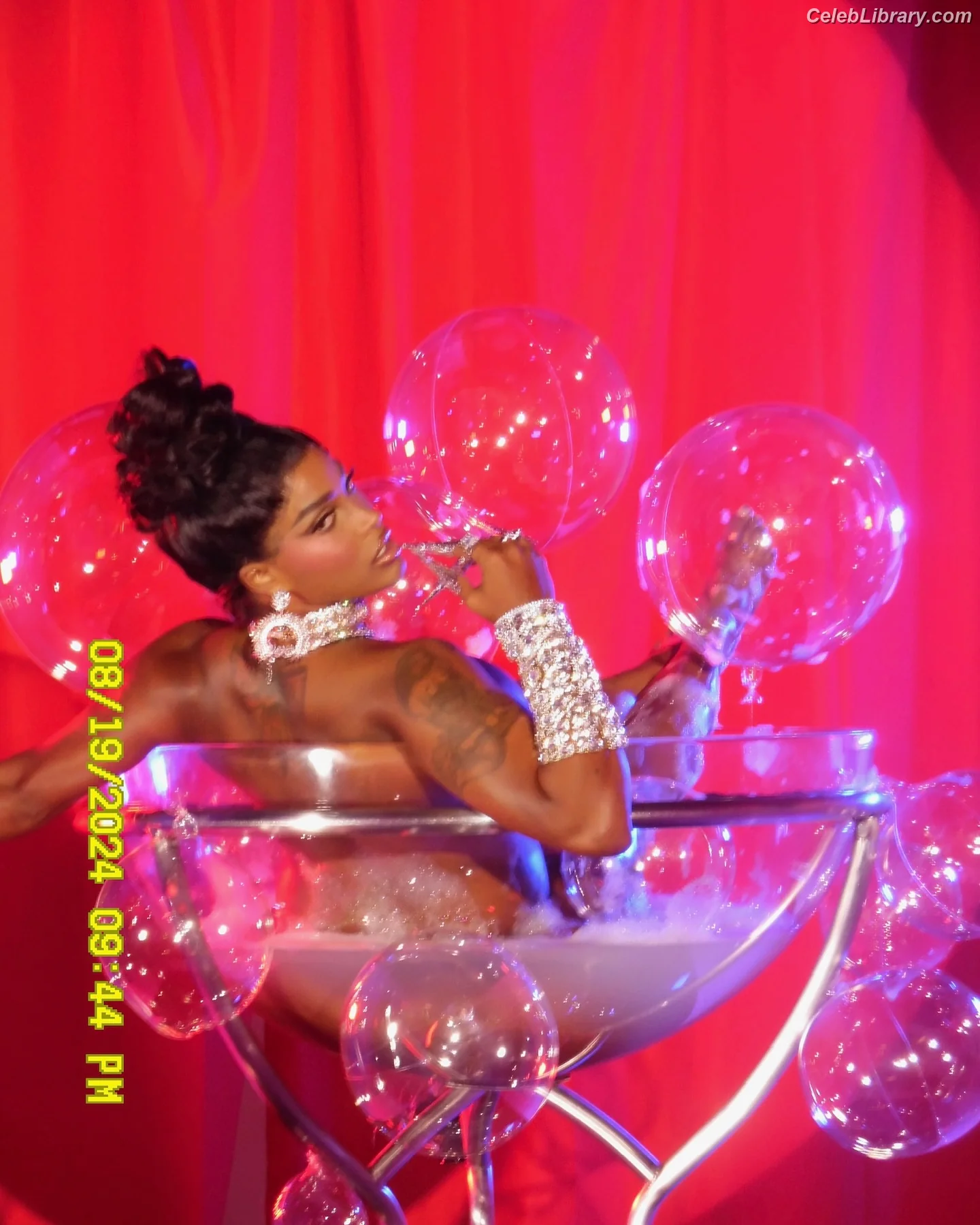 Joseline Hernandez photo 5 of 430