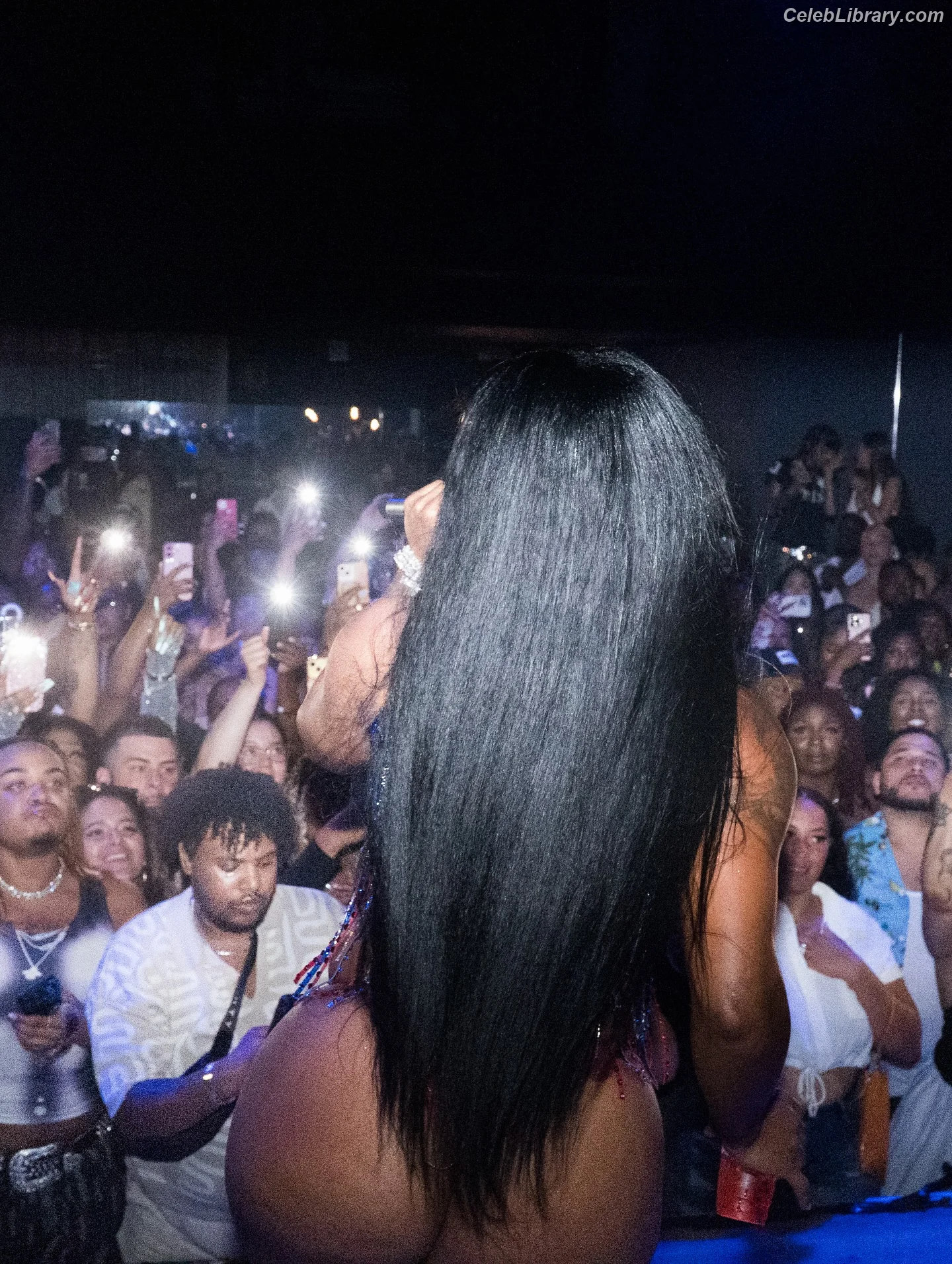 Joseline Hernandez photo 6 of 430