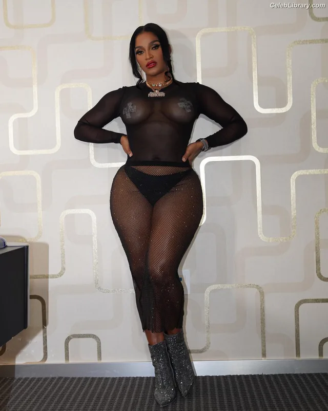 Joseline Hernandez photo 19 of 431