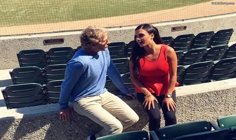 Joy Taylor photo 13 of 1109