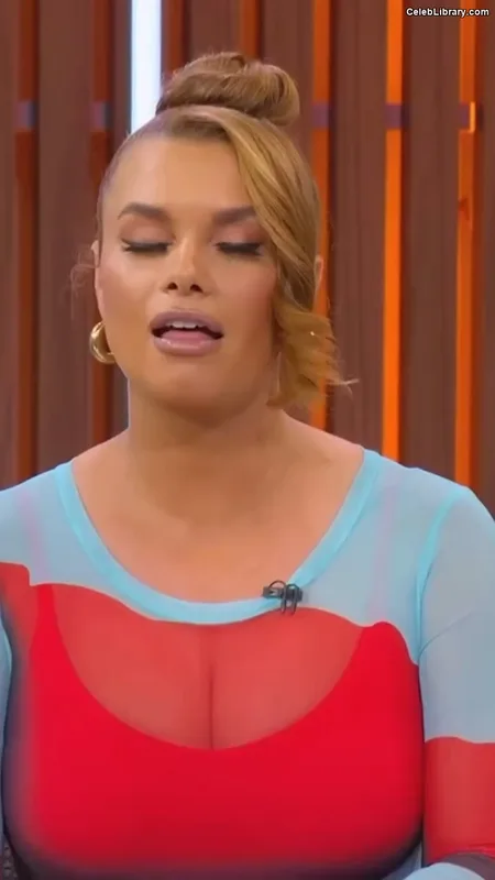 Joy Taylor photo 22 of 1109