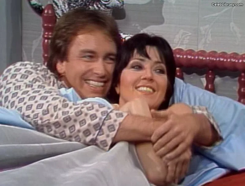 Joyce Dewitt photo 13 of 120