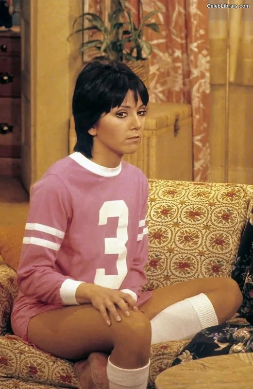 Joyce Dewitt photo 11 of 120