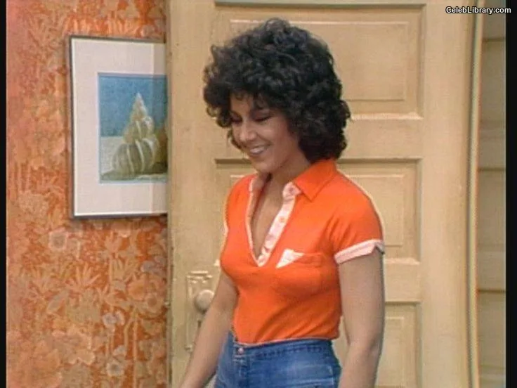 Joyce Dewitt photo 13 of 120