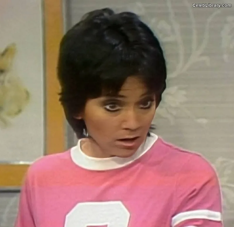 Joyce Dewitt photo 19 of 120