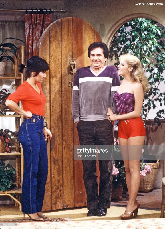 Joyce Dewitt photo 16 of 120