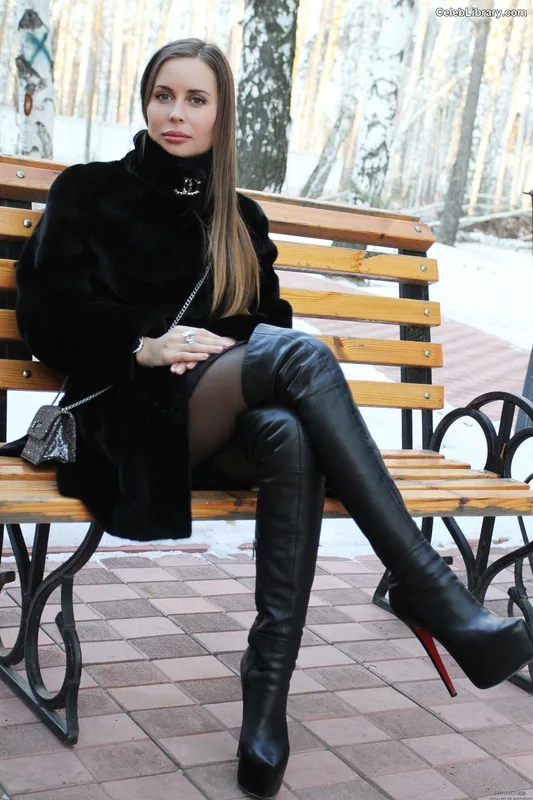 Julia Mikhalkova photo 3 of 90