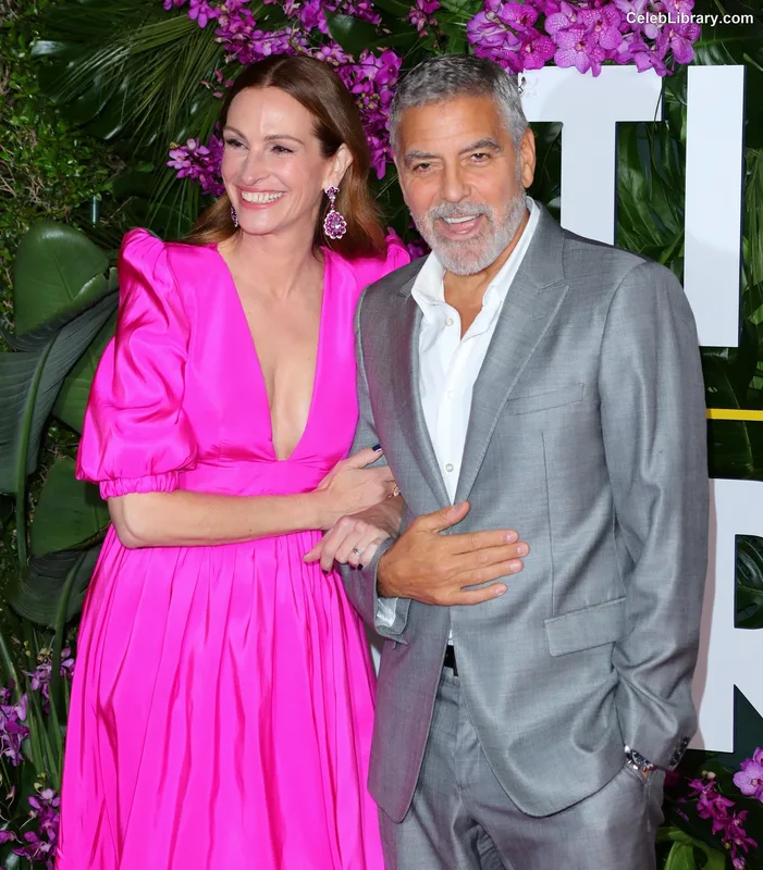 Julia Roberts photo 4 of 111