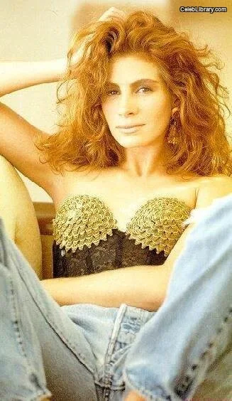 Julia Roberts photo 14 of 111