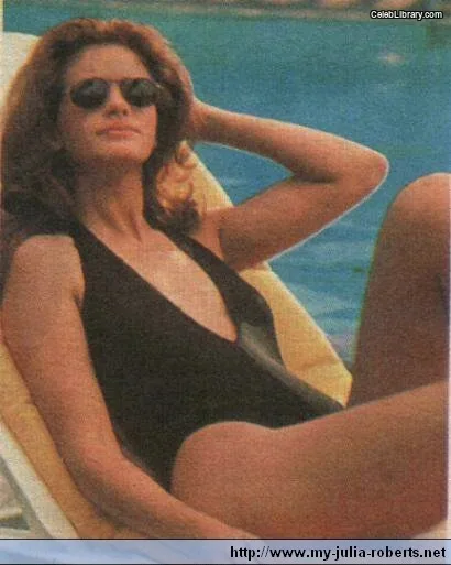 Julia Roberts photo 3 of 111