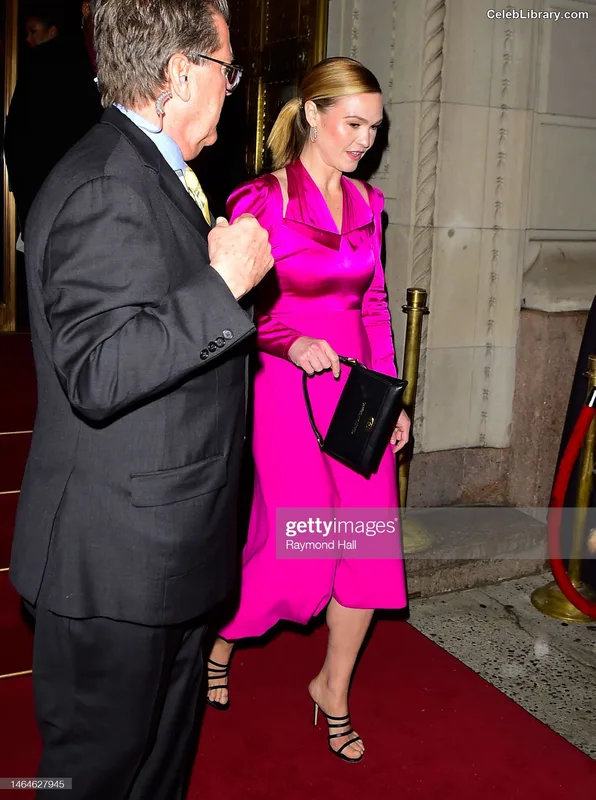 Julia Stiles photo 20 of 149