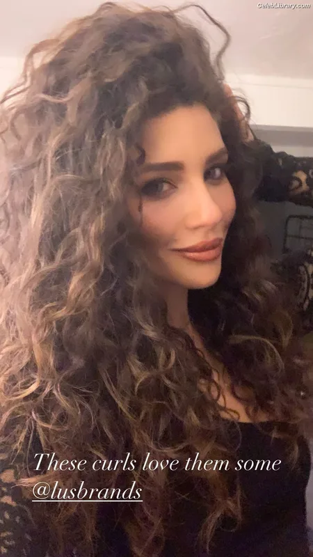 Juliana Harkavy photo 7 of 66