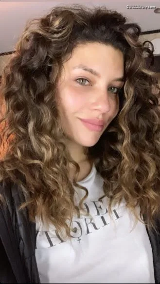 Juliana Harkavy photo 13 of 66