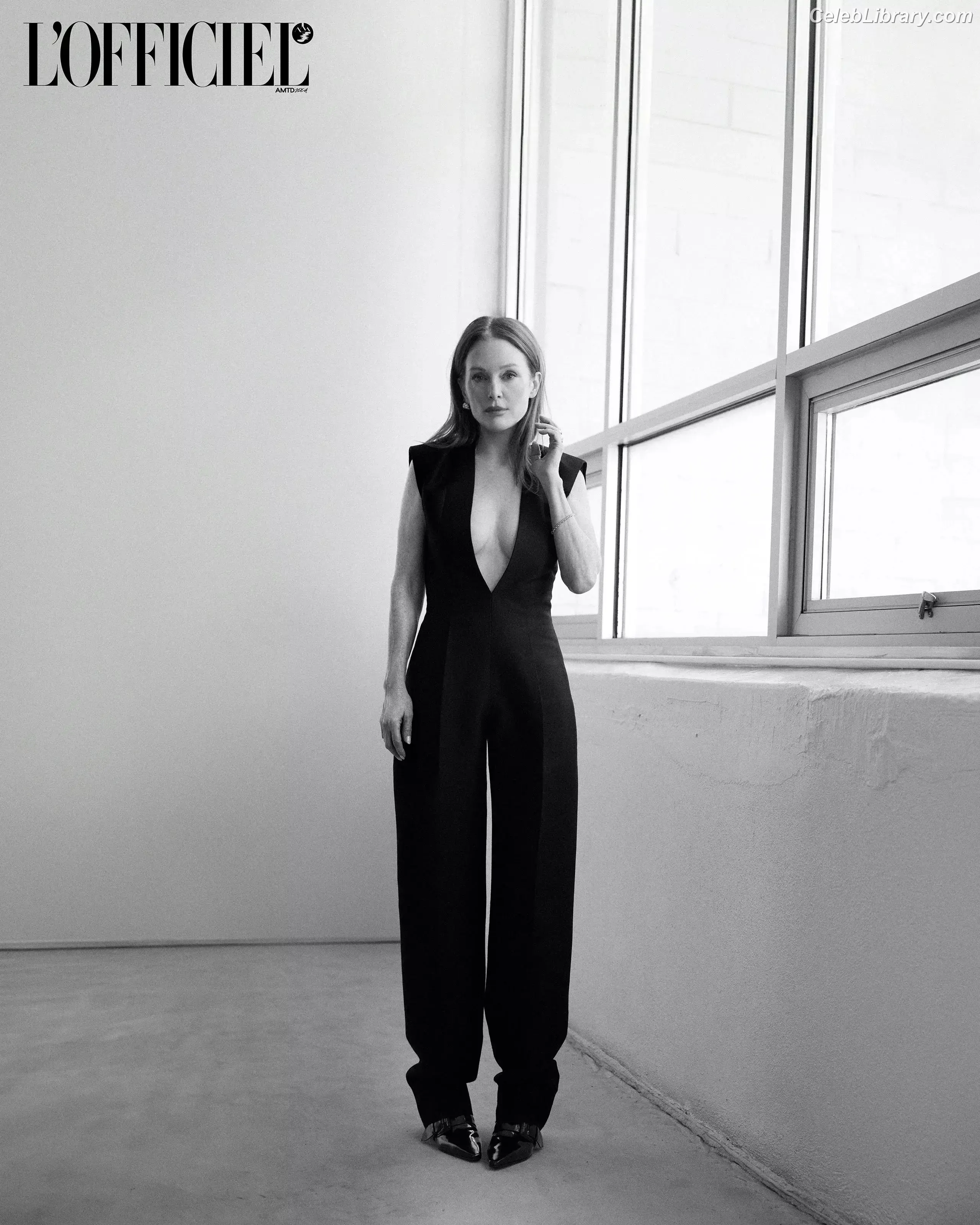 Julianne Moore photo 14 of 136