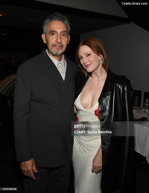 Julianne Moore photo 10 of 135