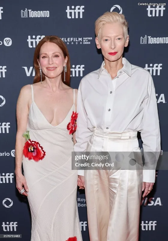 Julianne Moore photo 13 of 135