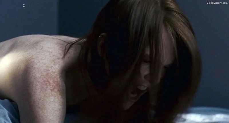 Julianne Moore photo 11 of 135