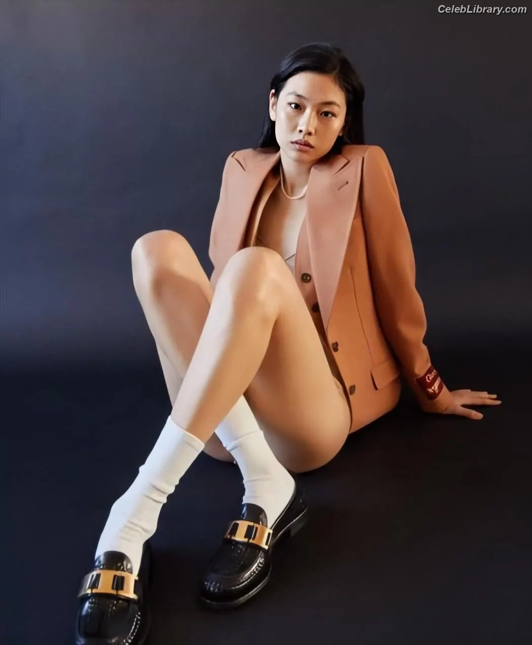 Jung Ho-yeon photo 14 of 335