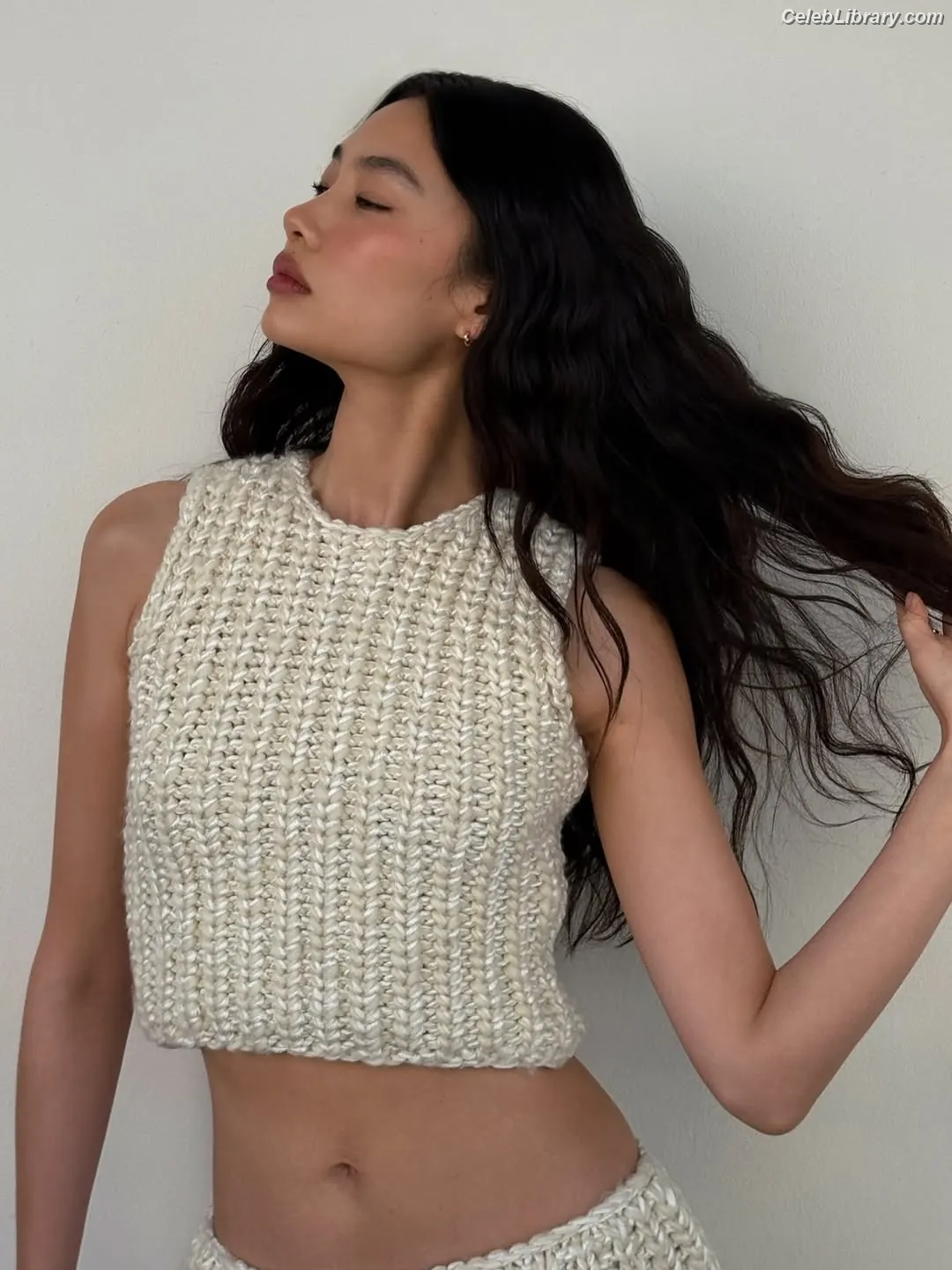 Jung Ho-yeon photo 5 of 335